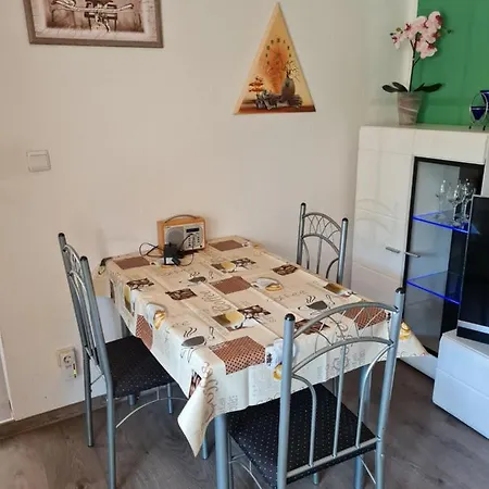Apartamento Mandy *